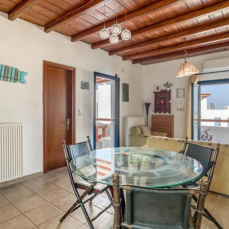 Cosy Traditional With Shared Pool In * Aspro Chorio