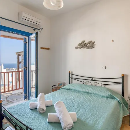 Apartament Cosy Traditional With Shared Pool In *