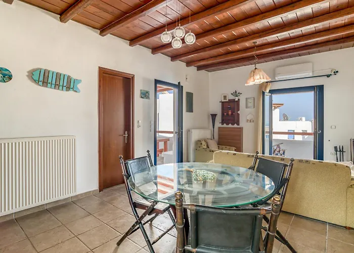 Cosy Traditional With Shared Pool In * Aspro Chorio